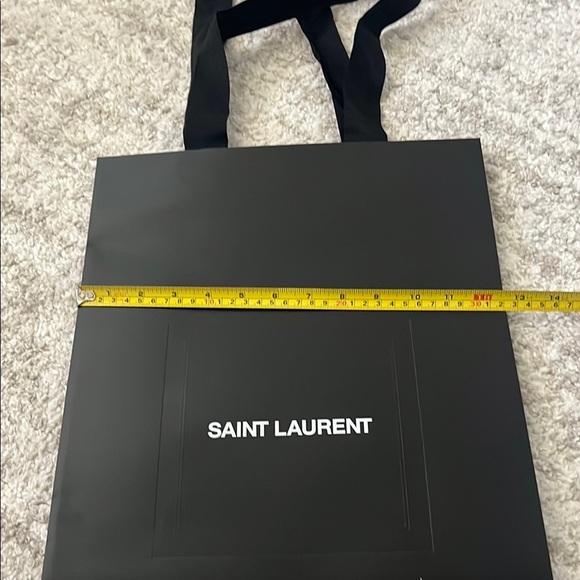 Saint Laurent Black Minimalist Shopping Bag - Picture 3 of 5